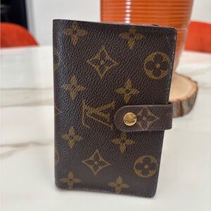 🤎Louis Vuitton Kisslock Monogram Wallet🤎